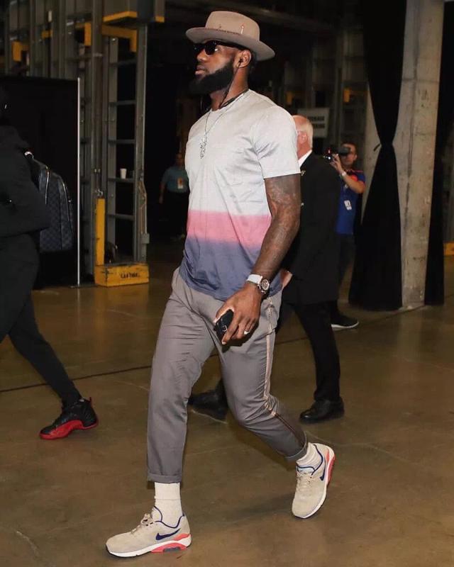 最大功臣，莱昂纳多冲刺阶段连续进球，转会费仅88万欧（莱昂纳多成关键先生，冲刺期连场破门，转会费仅88万欧）