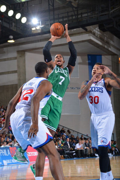 范巴斯滕：布鲁日被“抢劫”了，那个4-3的绝杀球本该有效（范巴斯滕怒斥：布鲁日被“抢劫”，4-3绝杀本应算数）